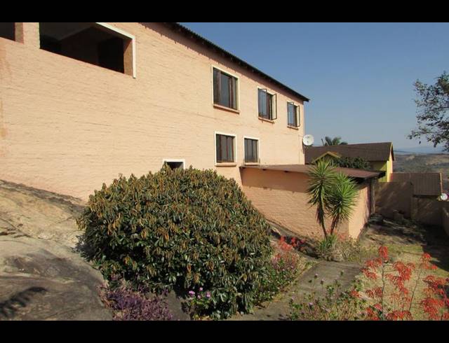 3 BEDROOM HOUSE FOR SALE IN STONEHENGE EXT 6